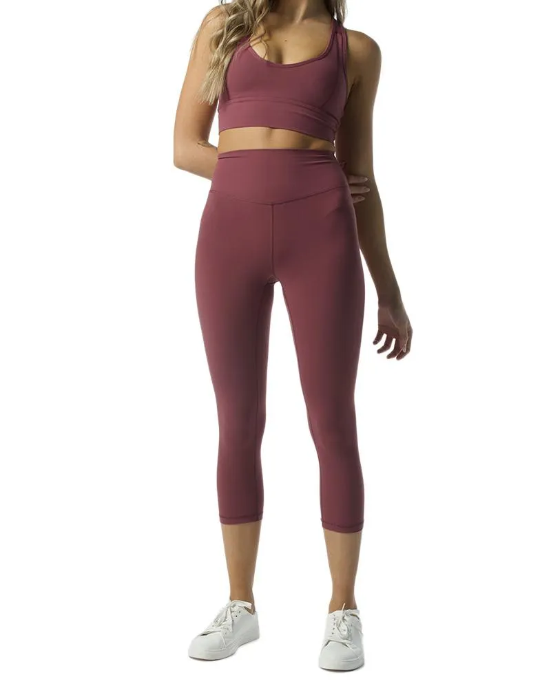 102 Hi-Rise 7/8 Legging
