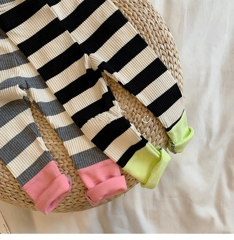 Boy and girl baby leggings stitching spring models wild striped leggings baby leggings newborn girl