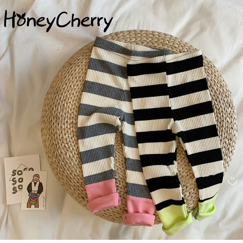 Boy and girl baby leggings stitching spring models wild striped leggings baby leggings newborn girl