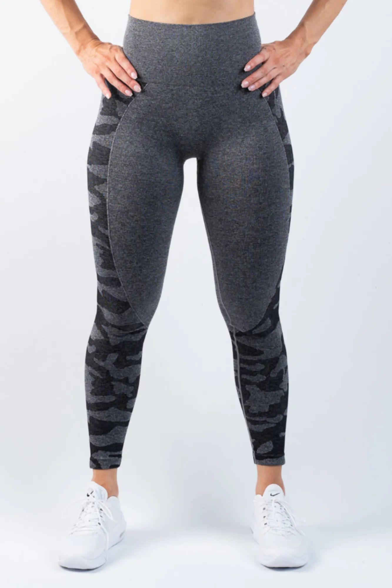 Coco Camo Scrunch Bum Leggings Charcoal
