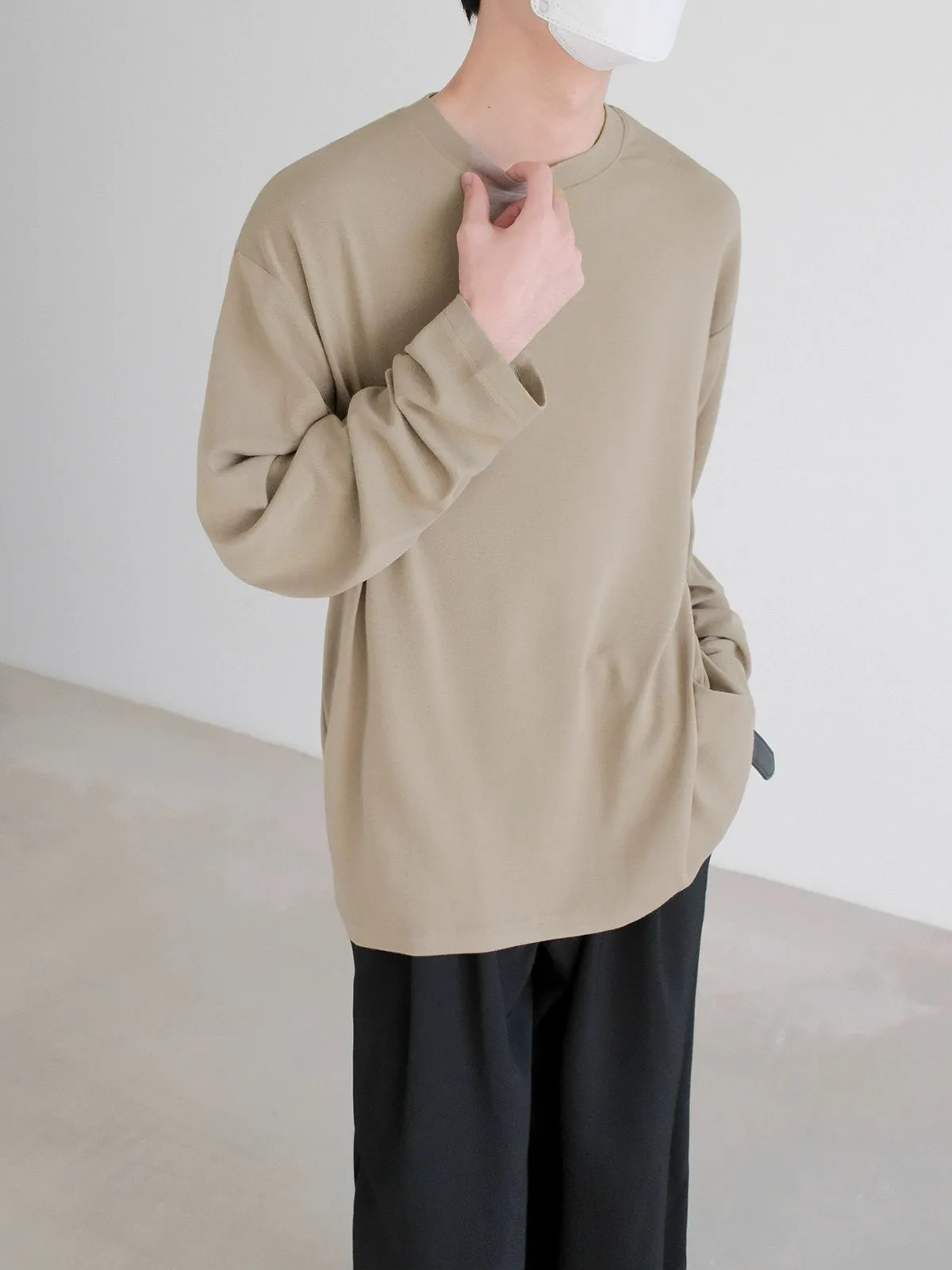 Elastic Drape Long Sleeve Pullover