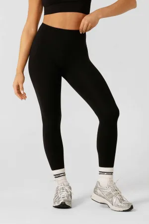 Lorna Jane Lotus No Chafe Ankle Biter Leggings
