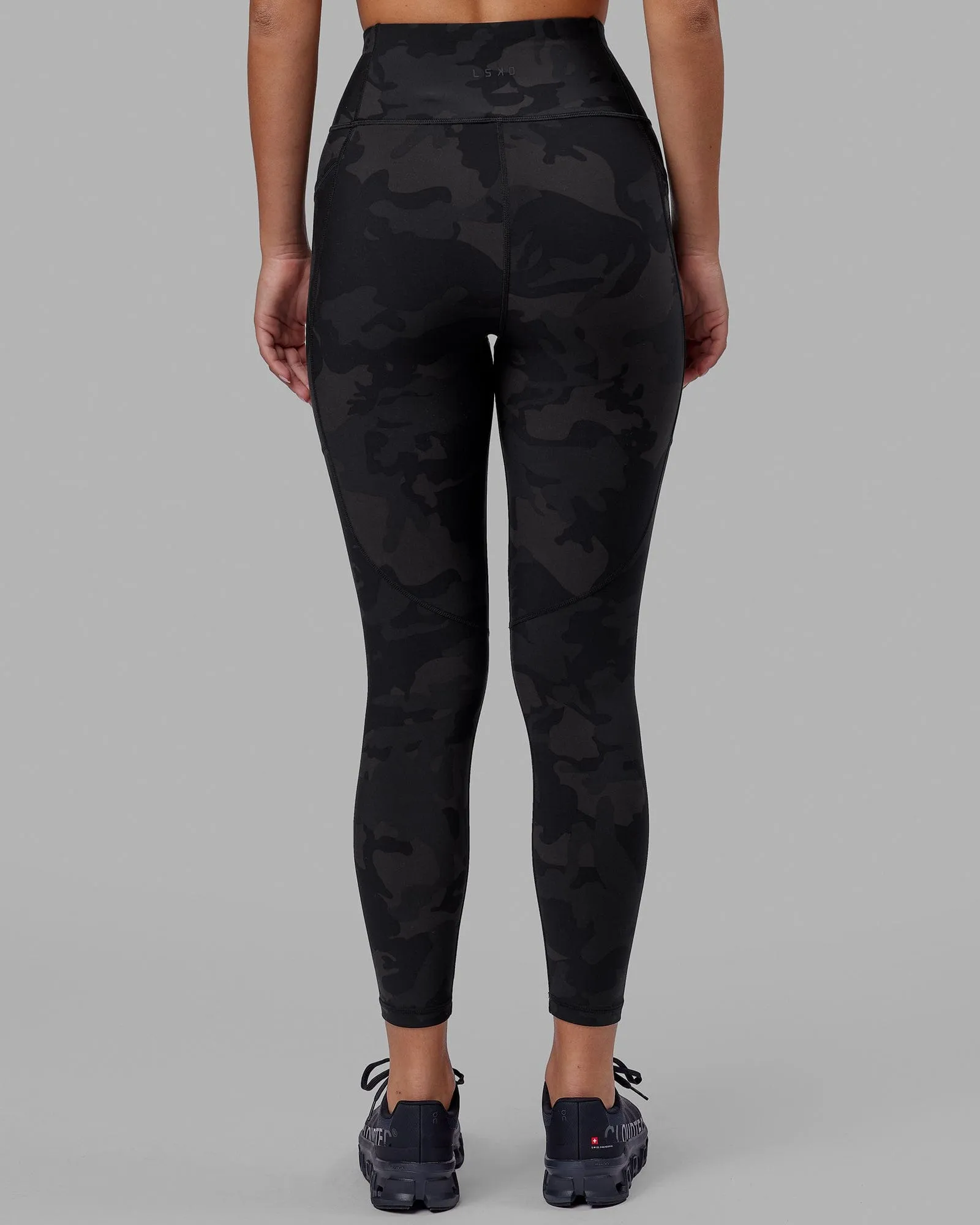 Rep 7/8 Length Tight - Black-Camo