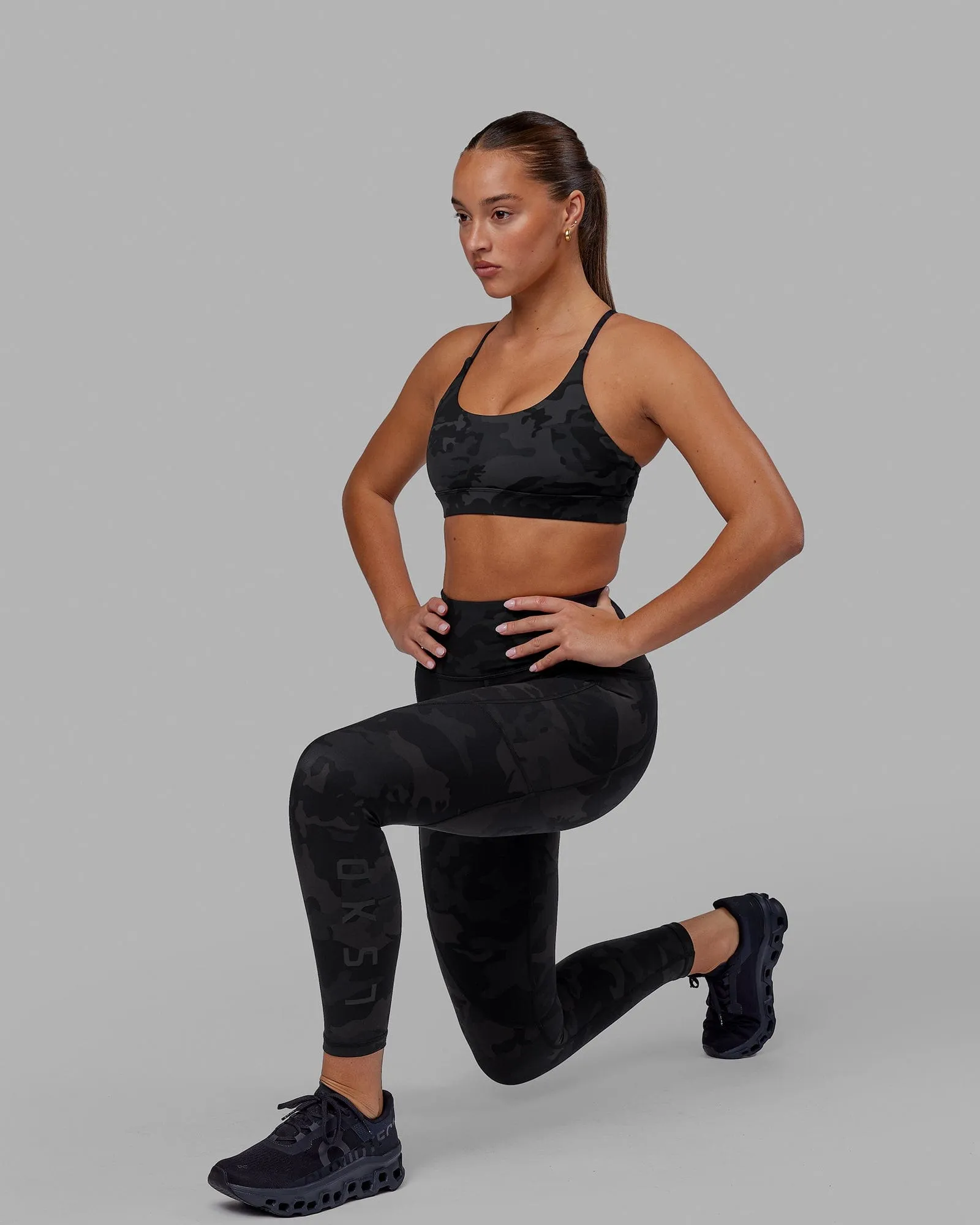 Rep 7/8 Length Tight - Black-Camo