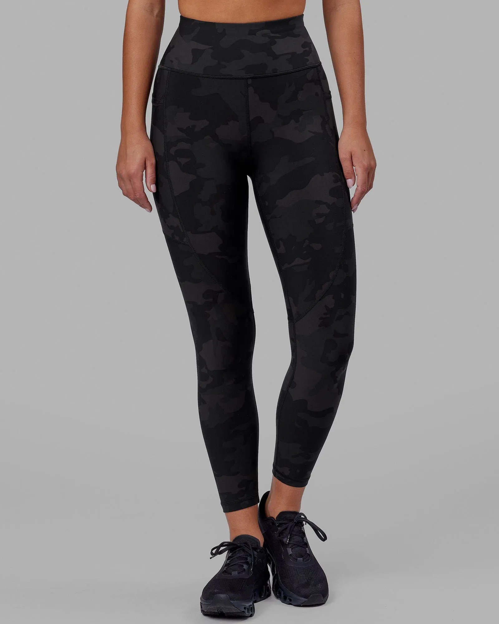Rep 7/8 Length Tight - Black-Camo