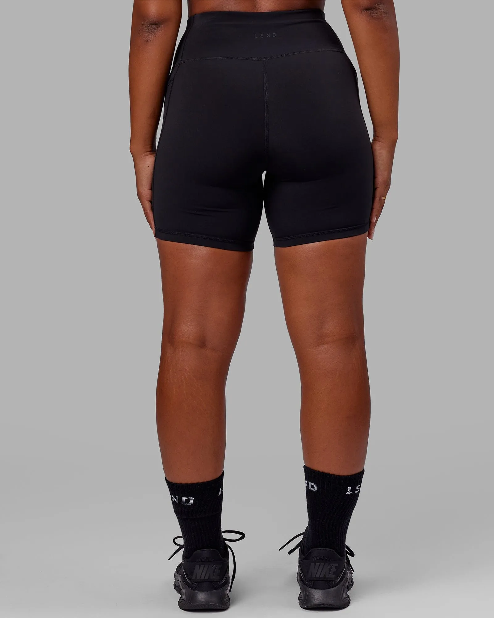Rep Mid Short Tight - Black-Black