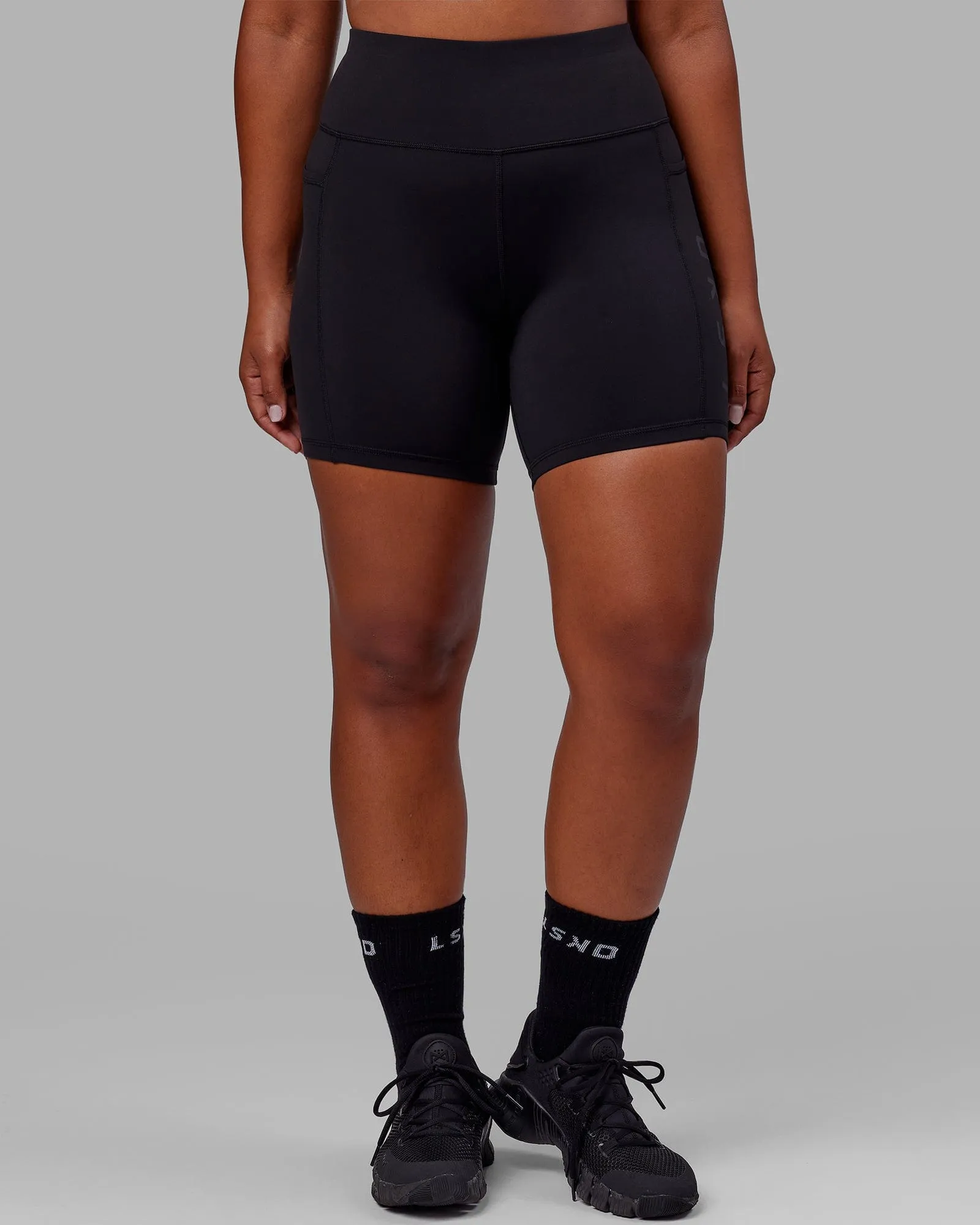 Rep Mid Short Tight - Black-Black