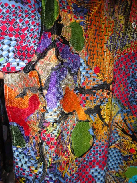Robert Graham Hot Shot Embroidered Shirt Size Medium