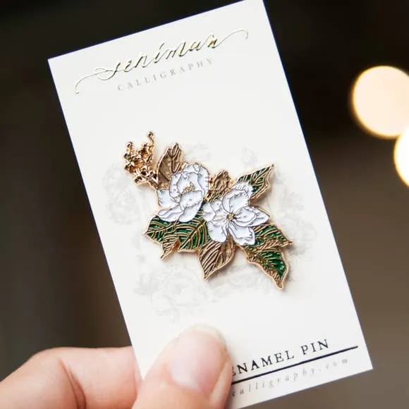 SOUTHERN MAGNOLIA GOLD SOFT ENAMEL PIN